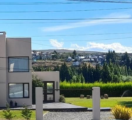 Casa Luminosa Con Parque Y Vista Espectacular Apartment El Calafate Luaran gambar