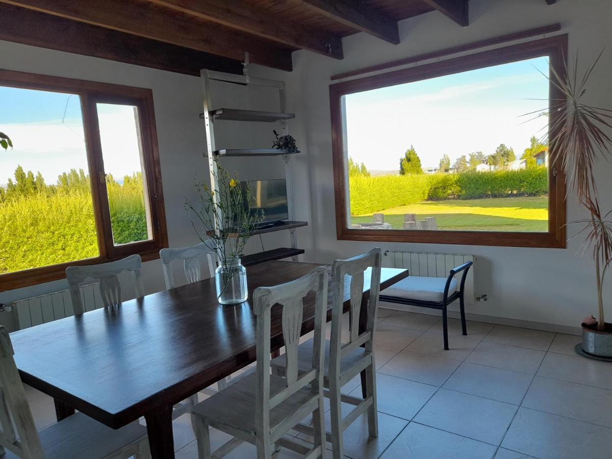 Casa Luminosa Con Parque Y Vista Espectacular Apartment El Calafate Luaran gambar